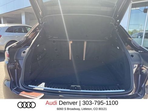 Used 2023 Porsche Cayenne Coupe AWD/4WD image 6