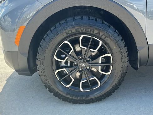 Used 2022 Hyundai Santa Cruz SE FWD image 6