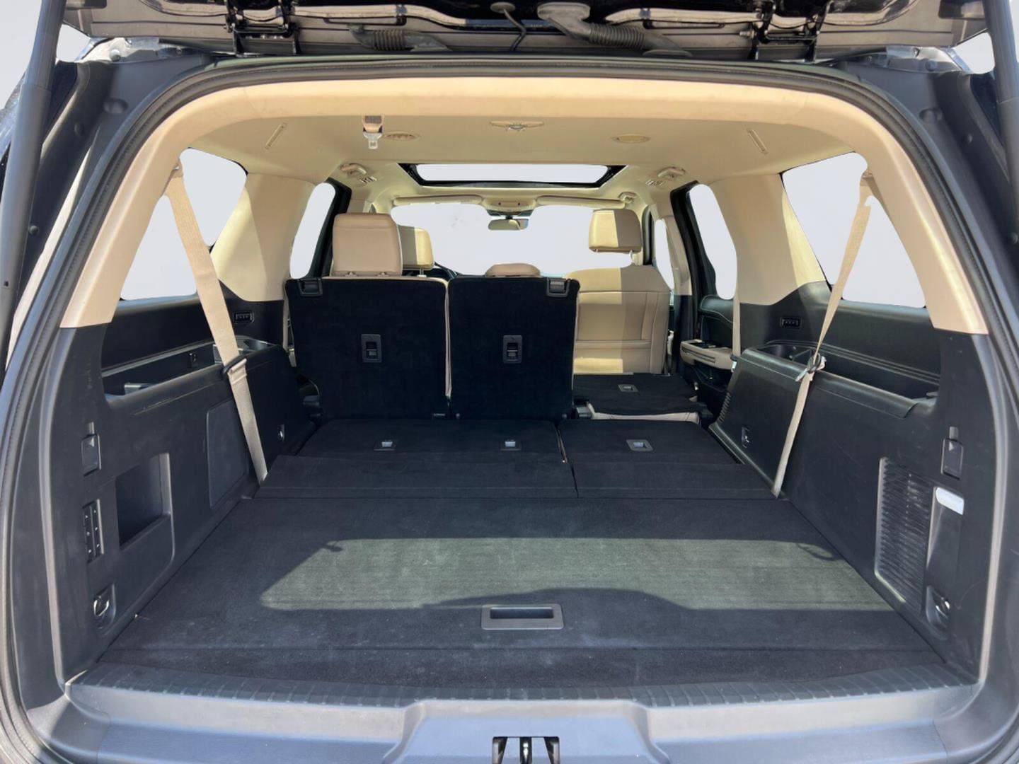 Used 2022 Ford Expedition Max Limited AWD/4WD image 29