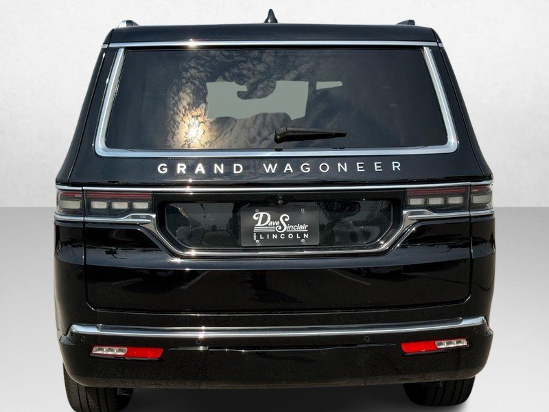 Used 2024 Jeep Grand Wagoneer Series I AWD/4WD image 6