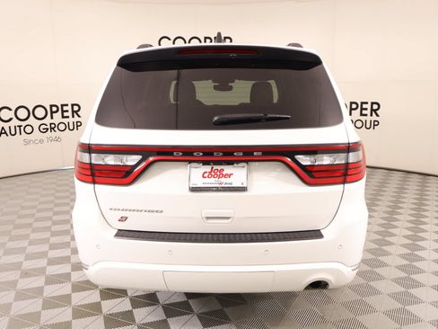 Used 2022 Dodge Durango SXT w/ Anodized Platinum Package AWD/4WD image 21