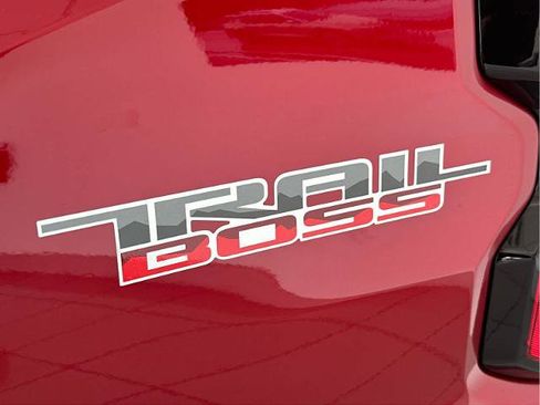 New 2025 Chevrolet Colorado Trail Boss AWD/4WD image 17
