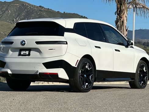 Used 2024 BMW iX xDrive50 w/ Sport Package image 3