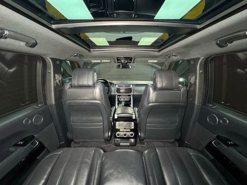 Used 2016 Land Rover Range Rover HSE image 18