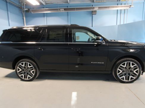New 2026 Ford Expedition Max Platinum AWD/4WD image 33