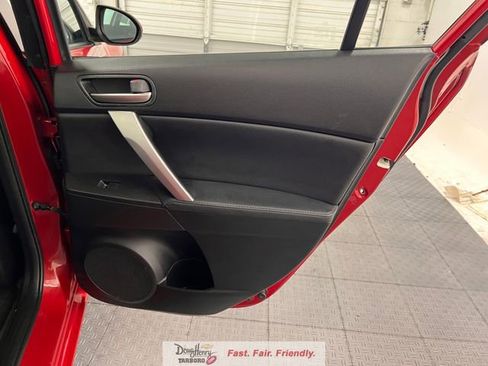 Used 2010 MAZDA MAZDA3 s Grand Touring FWD image 32
