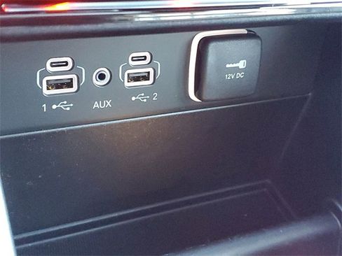 New 2025 Jeep Grand Cherokee L Limited w/ Trailer Tow Package image 31