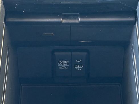 Used 2023 Honda Passport Elite image 18