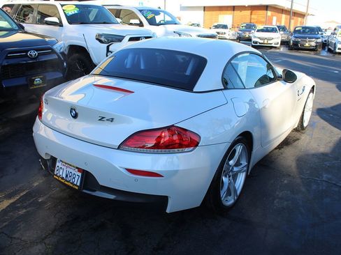 Used 2016 BMW Z4 sDrive28i image 8