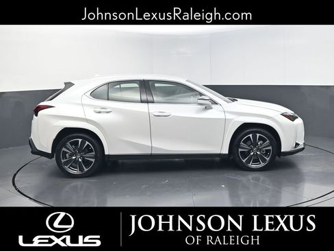 Used 2025 Lexus UX 300h FWD w/ Accessory Package (Z1) image 6