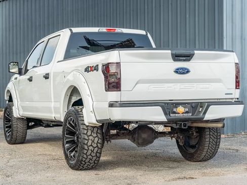 Used 2020 Ford F150 XLT w/ Trailer Tow Package AWD/4WD image 4