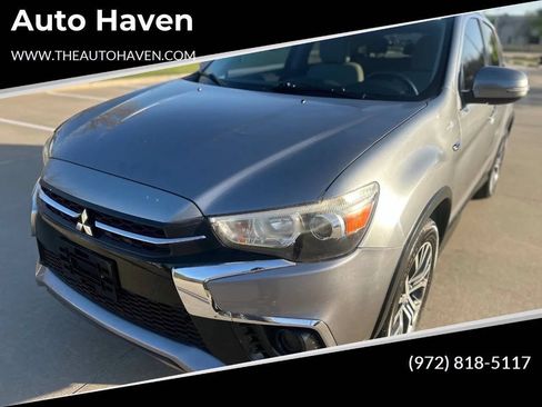 Used 2018 Mitsubishi Outlander Sport ES FWD image 1