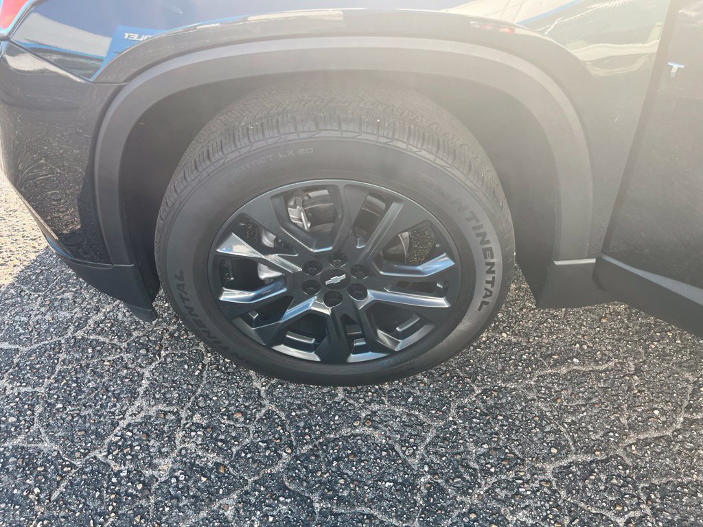 Used 2021 Chevrolet Traverse RS FWD image 51