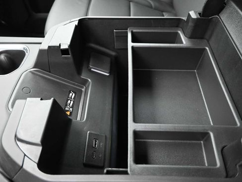 New 2026 GMC Sierra 1500 Denali w/ Denali Reserve Package image 15