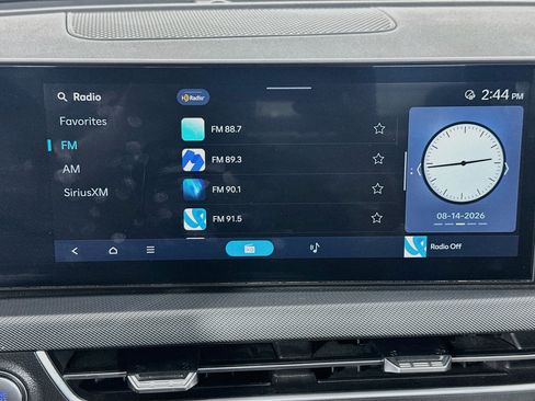 Used 2025 Hyundai Sonata SEL FWD image 21