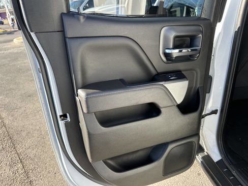 Used 2017 Chevrolet Silverado 1500 LT w/ All Star Edition image 15