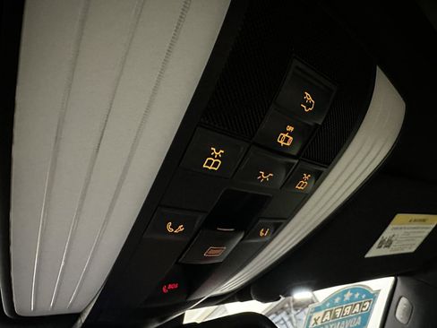 Used 2011 Mercedes-Benz E 350 4MATIC Sedan image 67