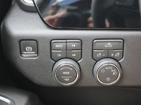 New 2026 Chevrolet Silverado 1500 LT w/ All Star Edition Plus AWD/4WD image 39