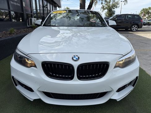 Used 2017 BMW 230i Convertible RWD image 2