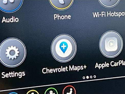 Used 2021 Chevrolet Traverse LT image 13