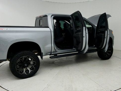 Used 2025 Chevrolet Silverado 1500 RST w/ Convenience Package II AWD/4WD image 13