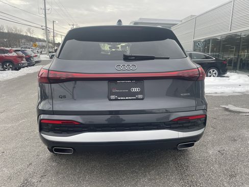 Certified 2025 Audi Q5 Premium Plus w/ Premium Plus image 5
