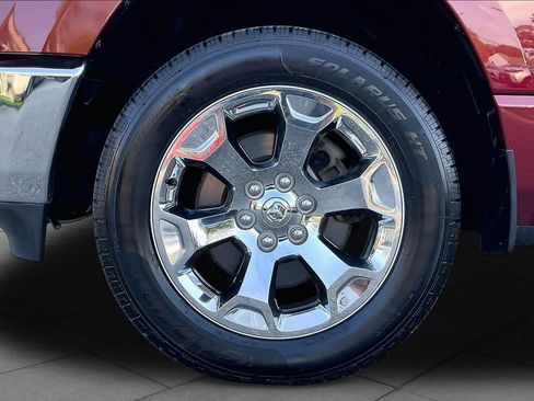 Used 2019 RAM 1500 Big Horn AWD/4WD image 10