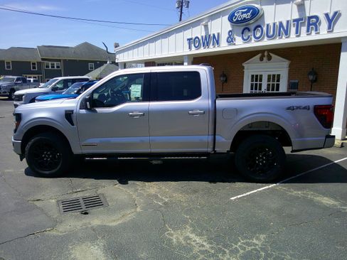 New 2025 Ford F150 XLT w/ Equipment Group 302A MID image 7