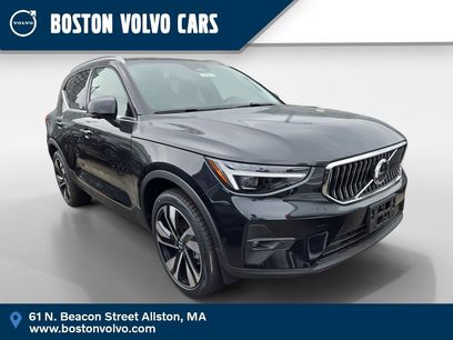 New 2025 Volvo XC40 B5 Ultra w/ Climate Package