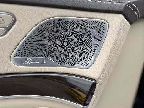 Used 2019 Mercedes-Benz S 560 4MATIC Sedan image 25