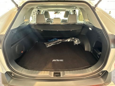 New 2025 Toyota RAV4 Limited image 21