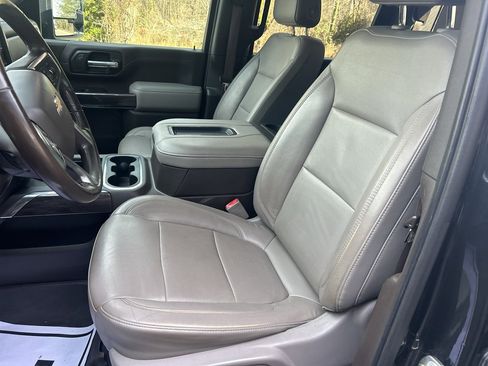 Used 2020 Chevrolet Silverado 2500 LTZ image 15