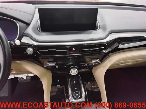 Used 2022 Acura MDX SH-AWD w/ Technology Package image 11