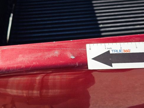 Used 2011 GMC Canyon SLE image 62