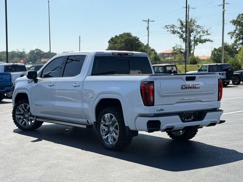 Used 2024 GMC Sierra 1500 Denali AWD/4WD image 6