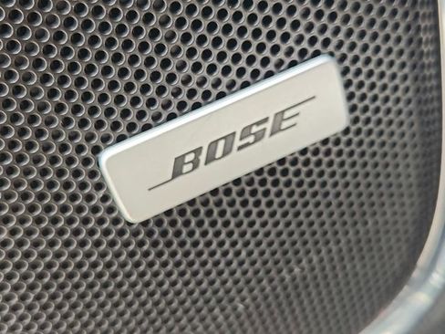 Used 2017 Chevrolet Suburban Premier image 25