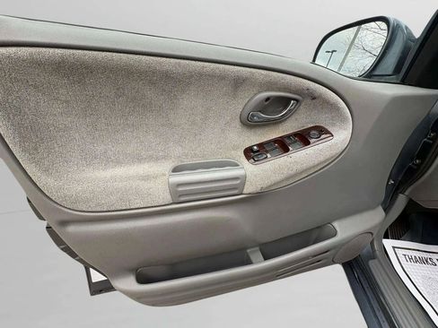 Used 2004 Suzuki XL7 LX image 30