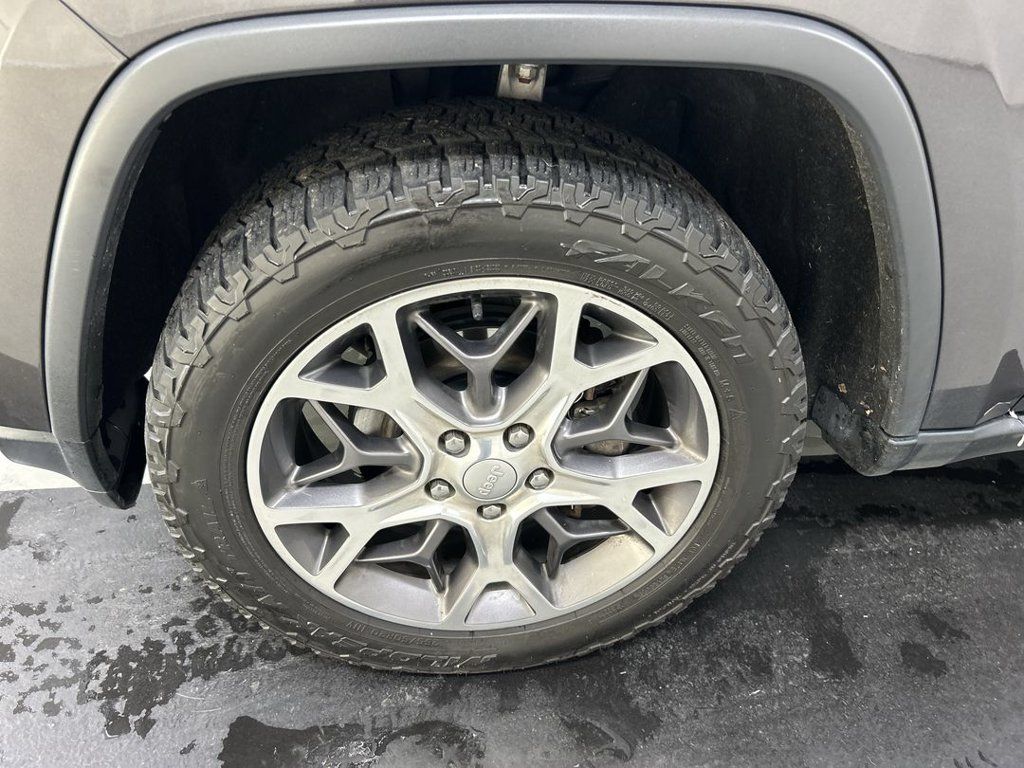 Used 2020 Jeep Grand Cherokee Limited w/ Luxury Group II AWD/4WD image 8