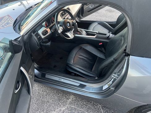 Used 2008 BMW Z4 3.0i image 16