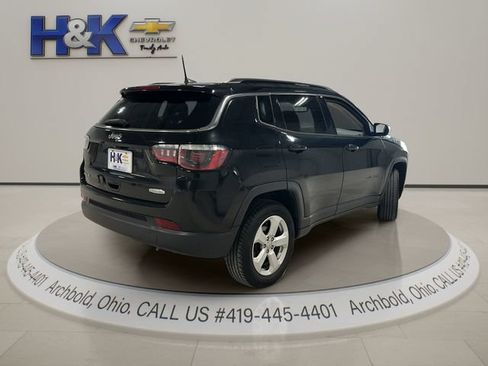 Used 2020 Jeep Compass Latitude w/ Popular Equipment Group AWD/4WD image 6