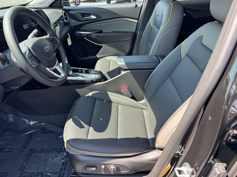 New 2026 Chevrolet Trax ACTIV w/ Driver Confidence Package FWD image 13