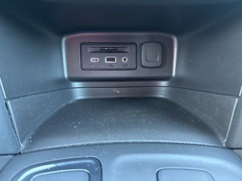 Used 2023 Chevrolet Equinox RS AWD/4WD image 21