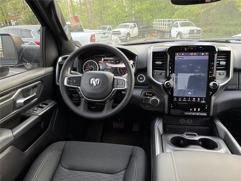 New 2026 RAM 1500 Big Horn AWD/4WD image 18