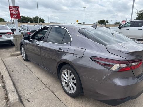 Used 2024 Toyota Camry LE FWD image 5