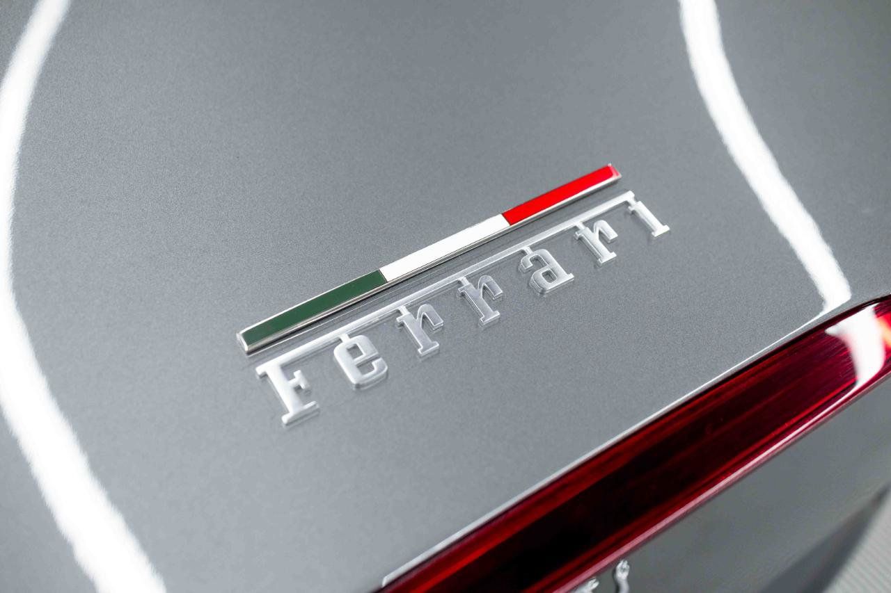 Used 2020 Ferrari Portofino RWD image 47