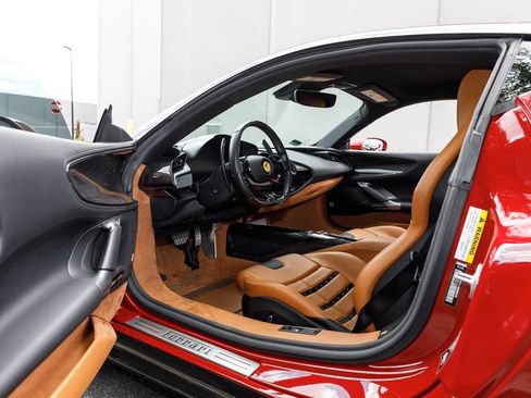 Used 2021 Ferrari SF90 Stradale AWD/4WD image 22