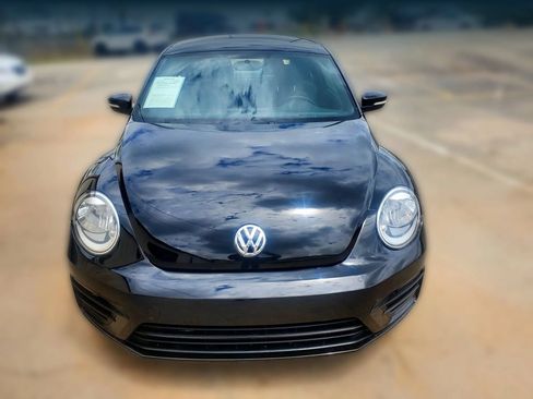 Used 2019 Volkswagen Beetle 2.0T S FWD image 18
