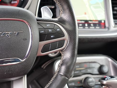 Used 2019 Dodge Challenger SRT Hellcat Redeye image 28