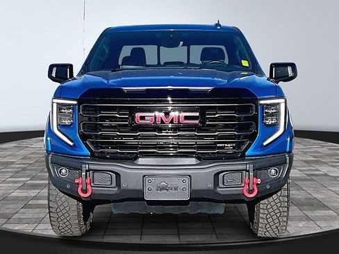 Used 2023 GMC Sierra 1500 AT4X AWD/4WD image 9