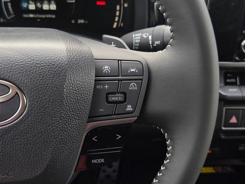 Certified 2026 Toyota Camry SE w/ Convenience Package FWD image 19